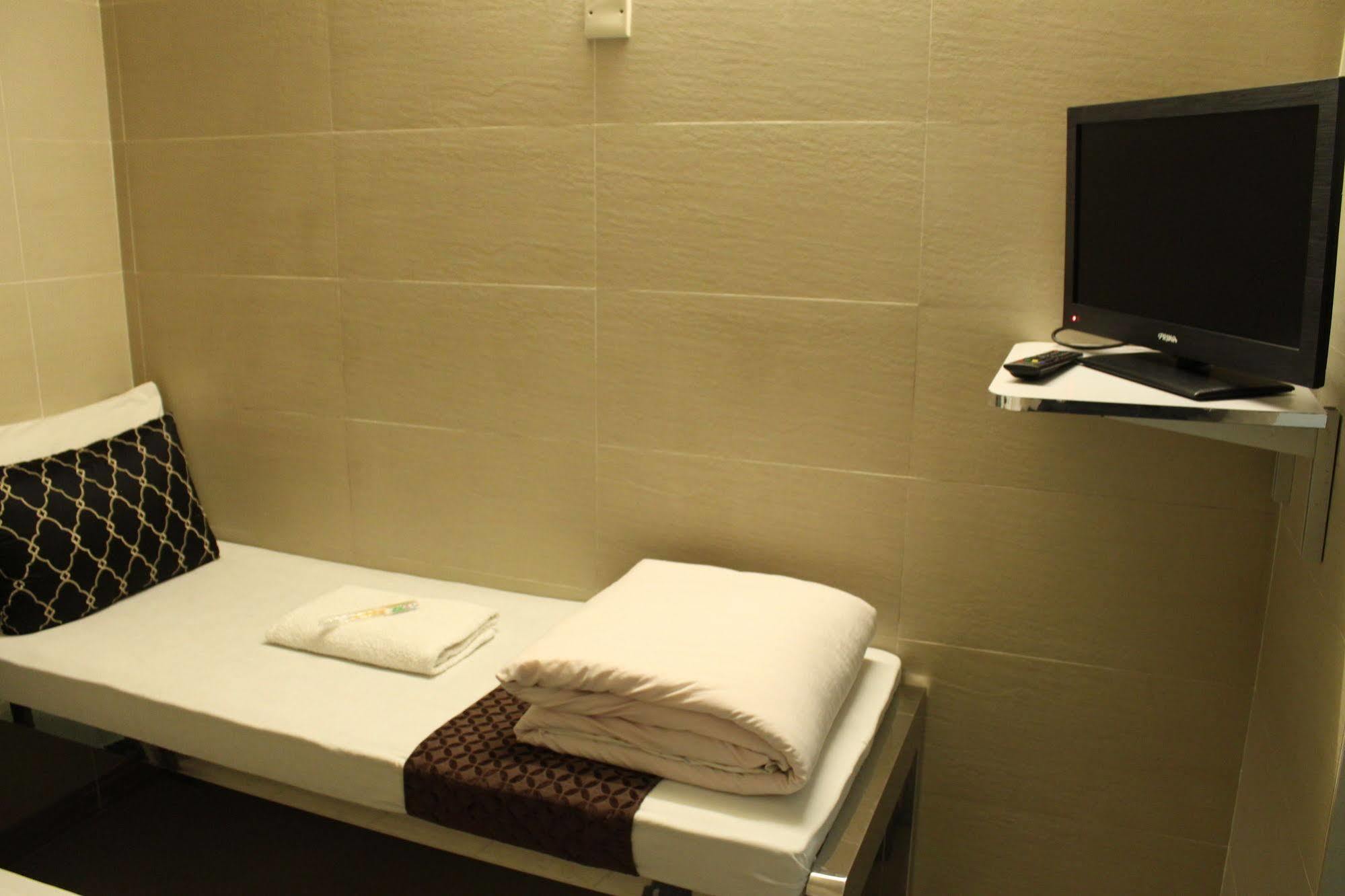 Osaka Hostel هونغ كونغ المظهر الخارجي الصورة