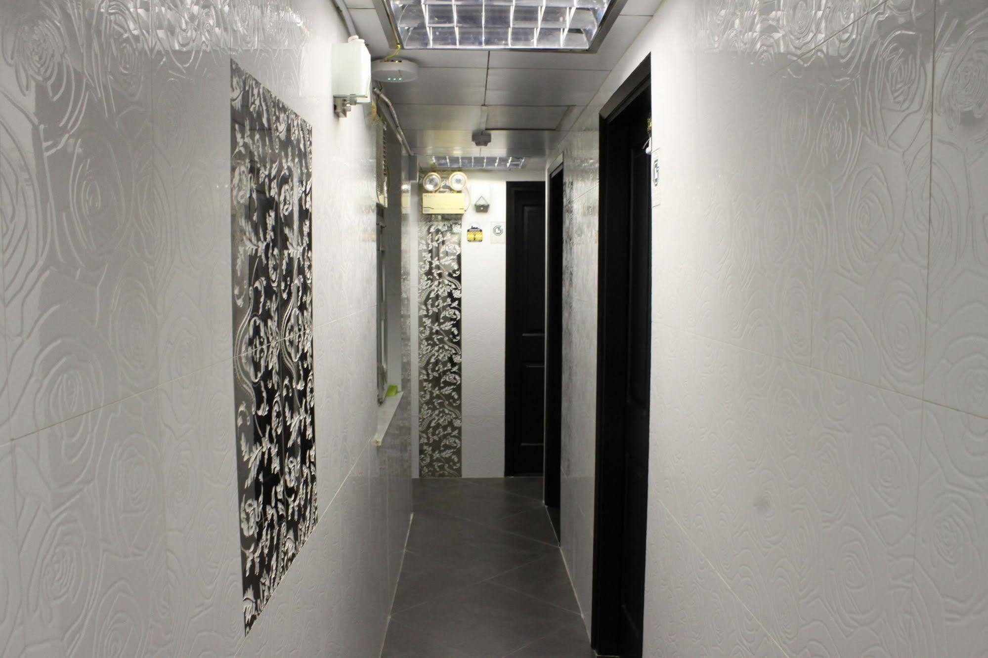 Osaka Hostel هونغ كونغ المظهر الخارجي الصورة